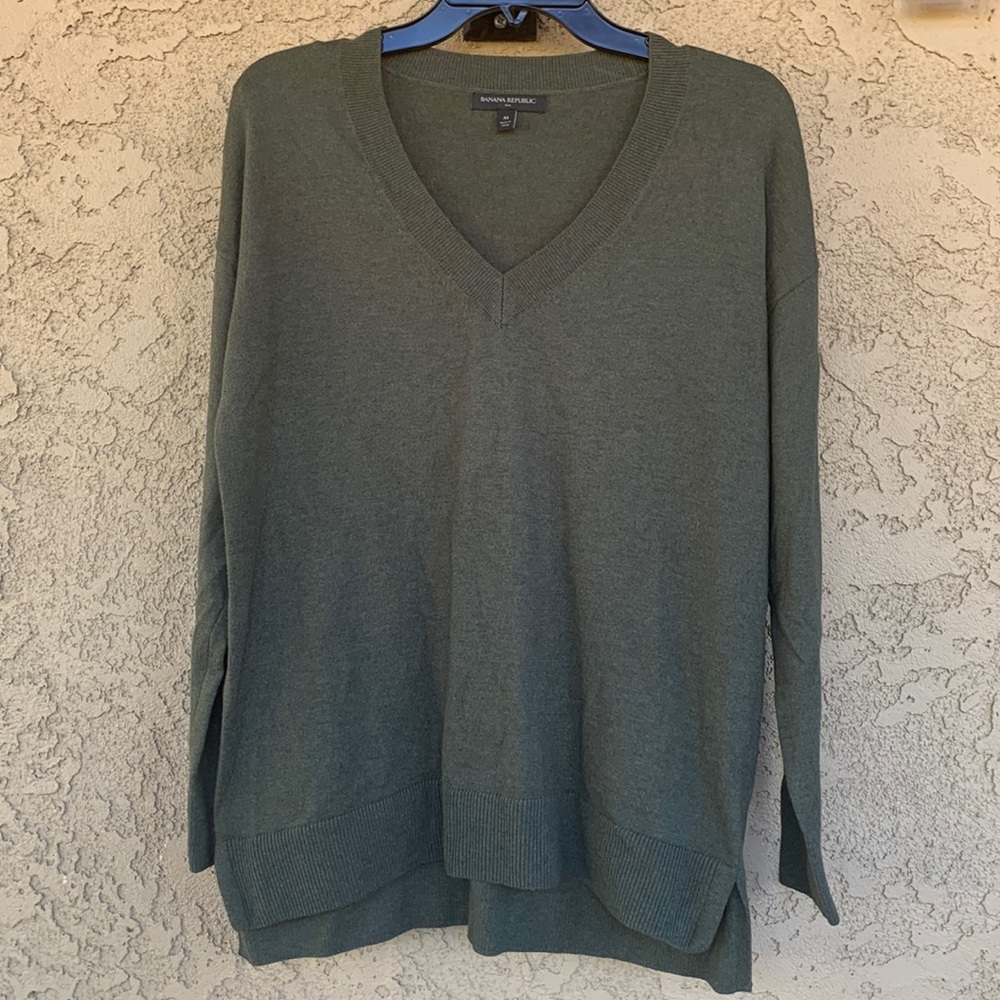 Banana Republic sweater